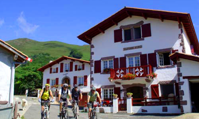 Le pays Cathare à vélo